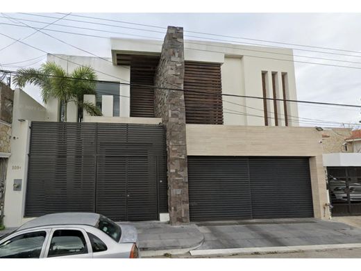Luxury home in Ciudad Madero, Tamaulipas