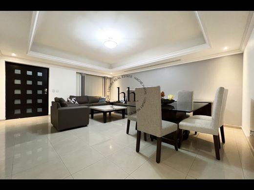 아파트 / Monterrey, Estado de Nuevo León