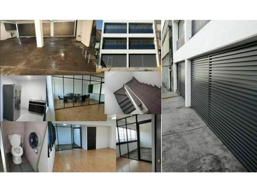 Kamienica w Tlalnepantla, Tlalnepantla de Baz