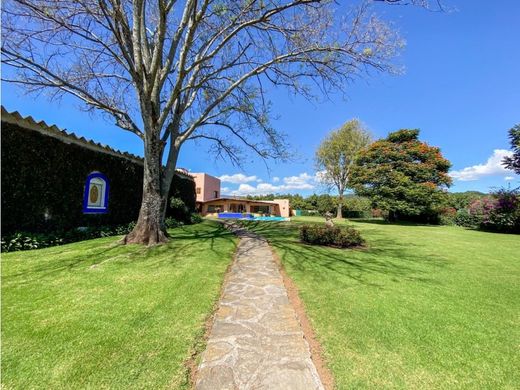 Cortijo o casa de campo en Valle de Bravo, Estado de México