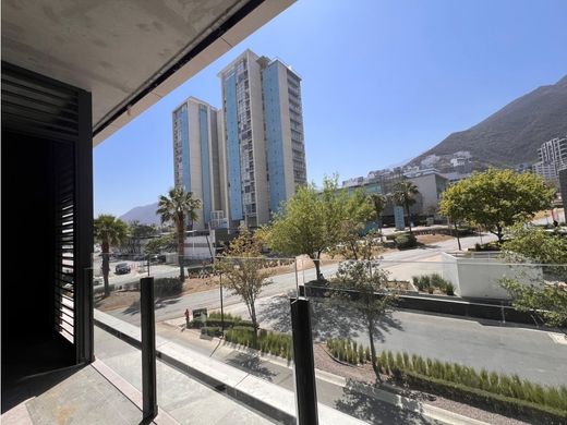 Apartamento - Monterrei, Monterrey