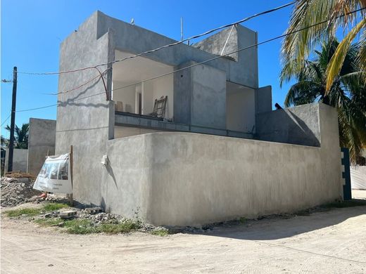 Luxury home in Chicxulub Pueblo, Yucatán