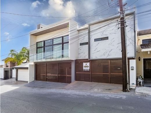 Casa de luxo - Monterrei, Monterrey