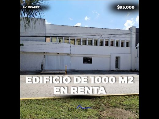 Residential complexes in Cancún, Benito Juárez