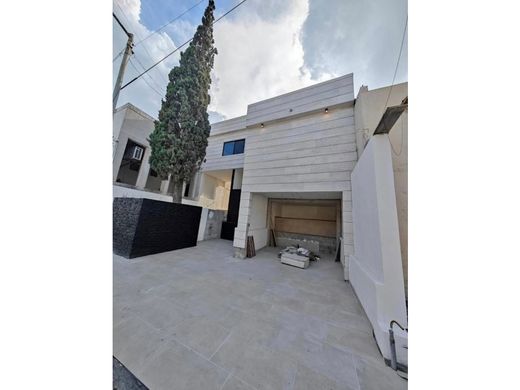 Casa di lusso a San Nicolás de los Garza, Nuevo León