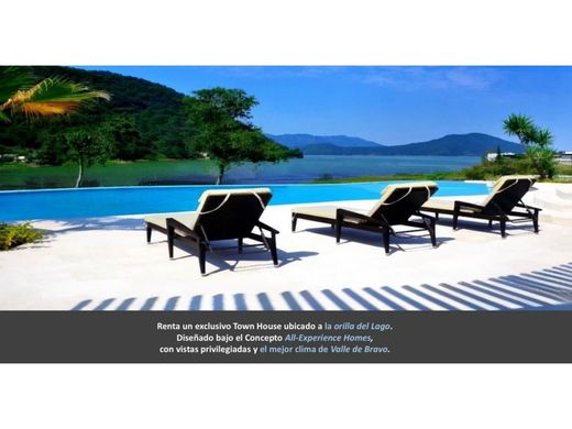 Complexes résidentiels à Valle de Bravo, Estado de México