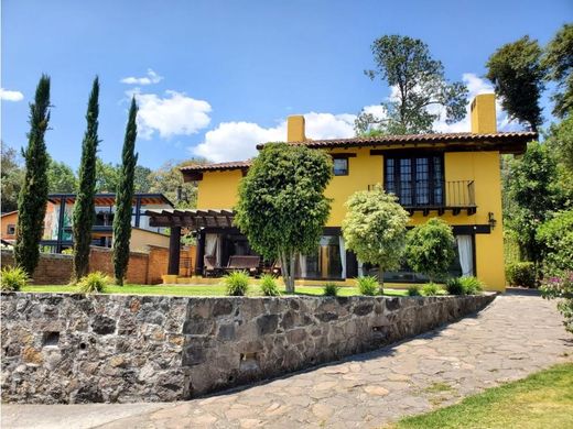 Luxury home in Valle de Bravo, Estado de México