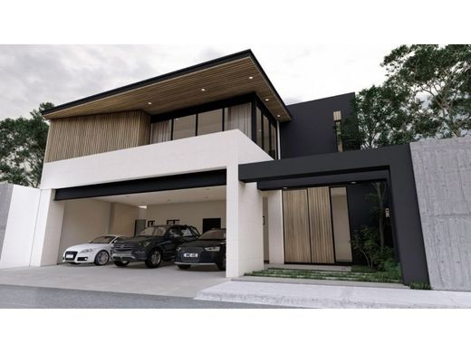 Luxury home in Monterrey, Nuevo León