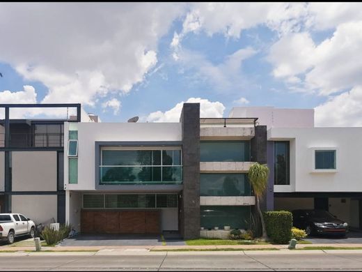 Luxus-Haus in Zapopan, Jalisco