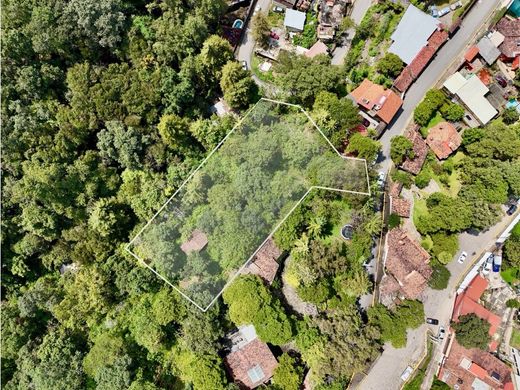 Land in Valle de Bravo, Estado de México