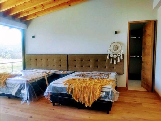 Элитный дом, Валье-де-Браво, Valle de Bravo