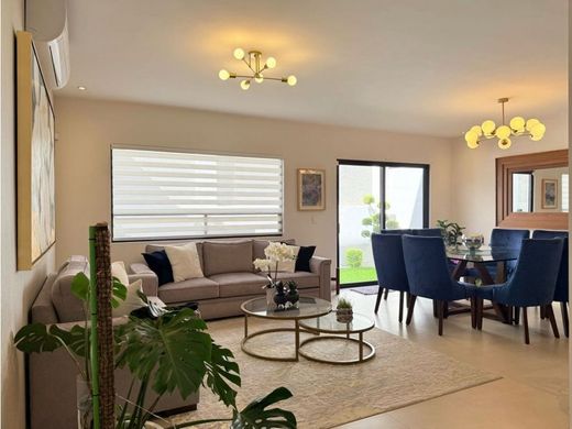 Luxury home in Monterrey, Nuevo León