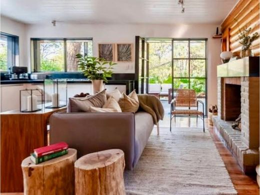 Chalet in Valle de Bravo, Estado de México