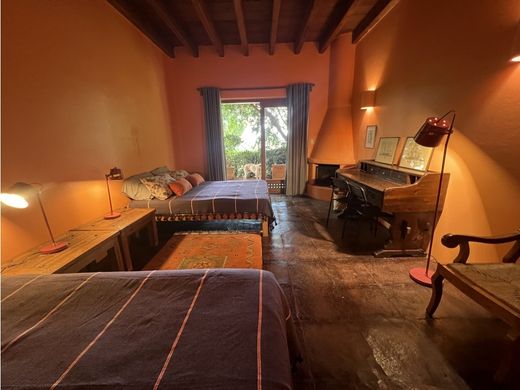 منزل ﻓﻲ Valle de Bravo, Estado de México