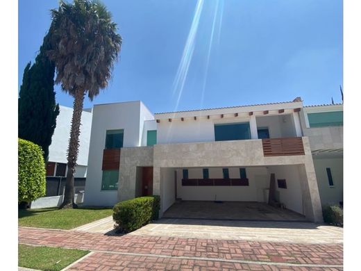 Luxus-Haus in San Andrés Cholula, Puebla