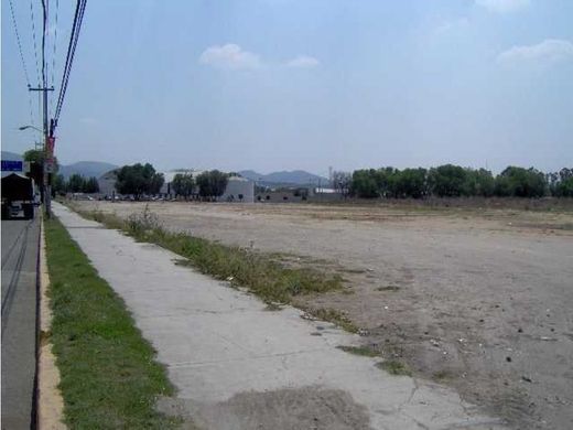 أرض ﻓﻲ Tultitlán de Mariano Escobedo, Tultitlán