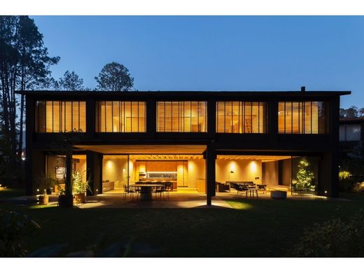 Kamienica w Valle de Bravo, Estado de México