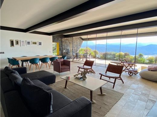 Complexes résidentiels à Valle de Bravo, Estado de México