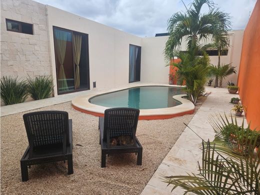 豪宅  梅里达, Mérida