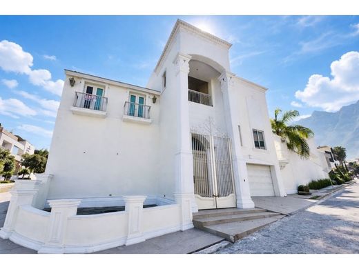 Luxury home in Monterrey, Nuevo León