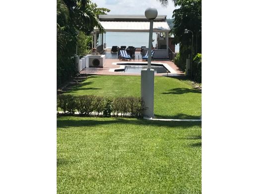 Maison de luxe à Jojutla, Morelos