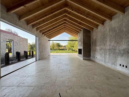 Residential complexes in Valle de Bravo, Estado de México