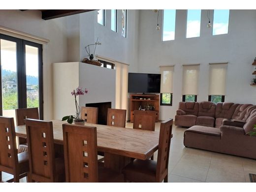 Luxury home in Valle de Bravo, Estado de México