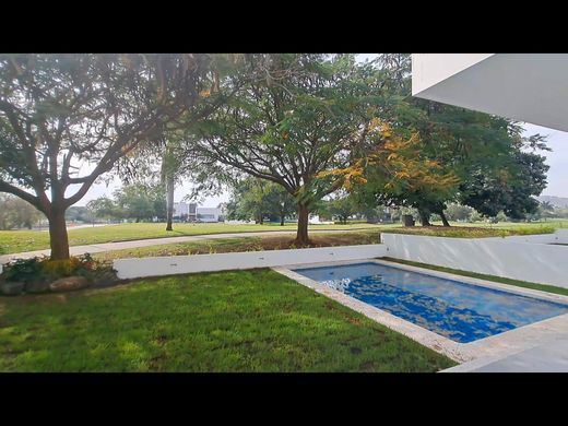 Luxury home in Emiliano Zapata, Morelos