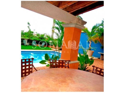Luxury home in Colonia Benito Juárez, Villa de Tezontepec