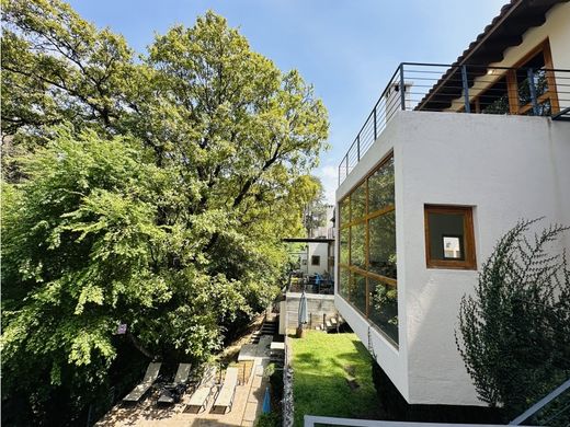 Complesso residenziale a Valle de Bravo, Messico (stato federato)