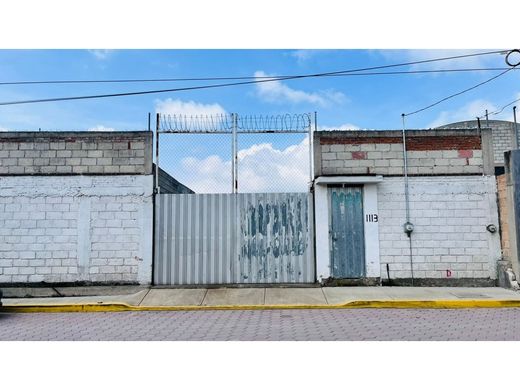 地皮  Cholula, San Pedro Cholula