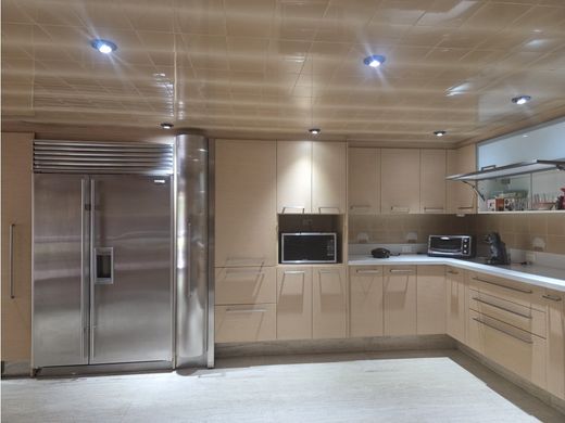 Casa di lusso a Naucalpan de Juárez, Messico (stato federato)