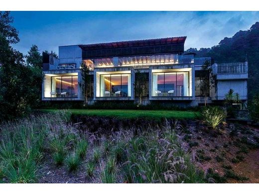Luxury home in Valle de Bravo, Estado de México