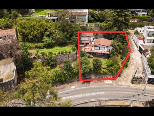 豪宅  Valle de Bravo, 墨西哥州