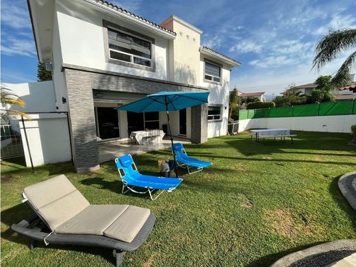 Luxury home in Atlatlahucan, Morelos