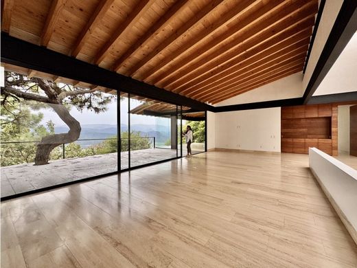 Complexes résidentiels à Valle de Bravo, Estado de México