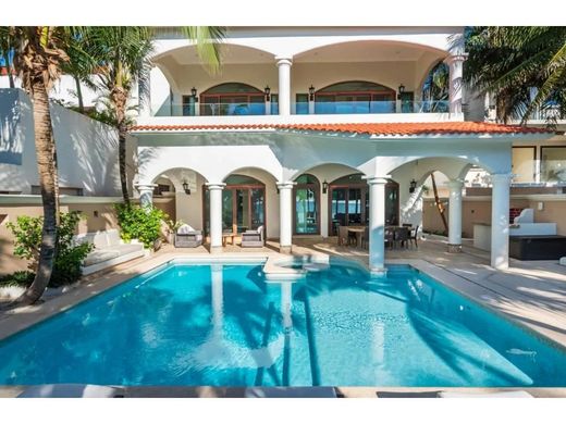 Πολυτελή κατοικία σε Tulum, Estado de Quintana Roo