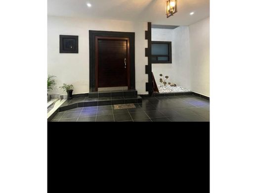 Luxury home in Monterrey, Nuevo León