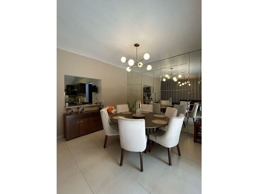 Luxe woning in Monterrey, Nuevo León