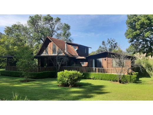 منزل ﻓﻲ Valle de Bravo, Estado de México