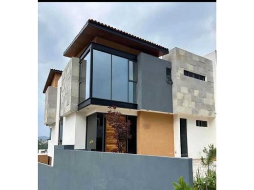 豪宅  莫雷利亚, Morelia