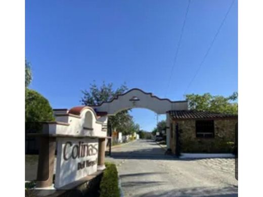 Land in Ciudad de Allende, Allende