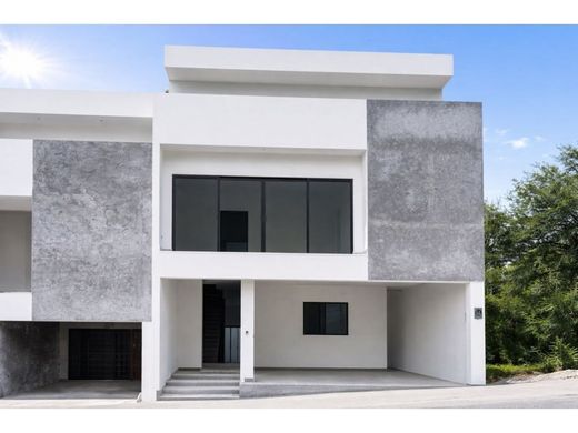 Casa di lusso a García, Nuevo León