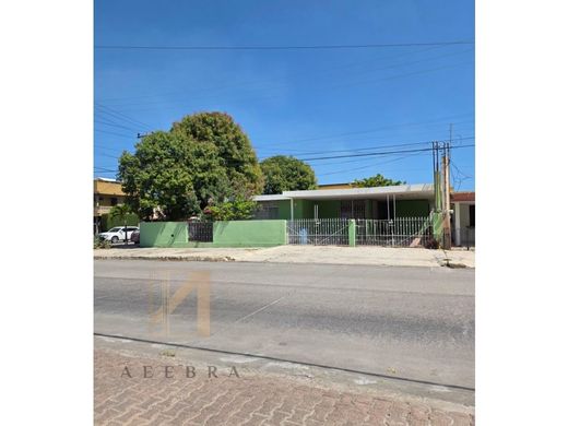 Luxury home in Ciudad Madero, Tamaulipas