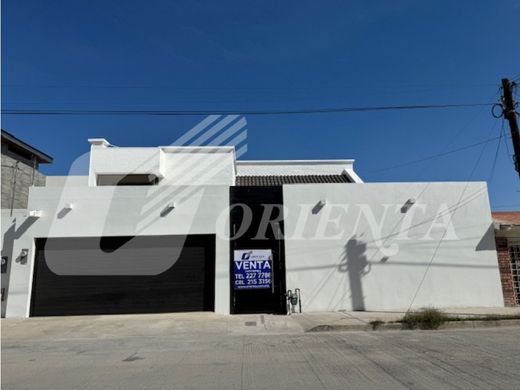 Luxury home in Ciudad Juárez, Juárez