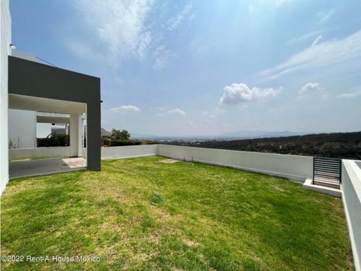 San Juan del Río: villas y casas de lujo en venta - Propiedades exclusivas  en San Juan del Río 