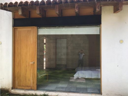 Luksusowy dom w Valle de Bravo, Estado de México