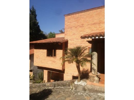 Complesso residenziale a Valle de Bravo, Messico (stato federato)