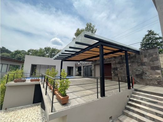 Luxury home in Valle de Bravo, Estado de México