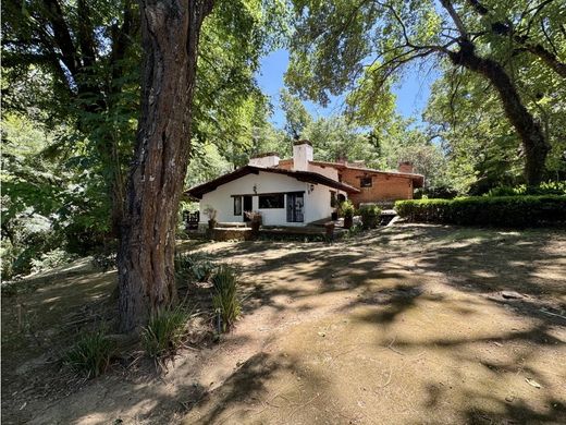 Luxury home in Valle de Bravo, Estado de México